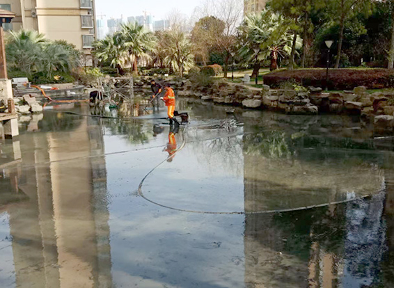 四会景观池淤泥清理